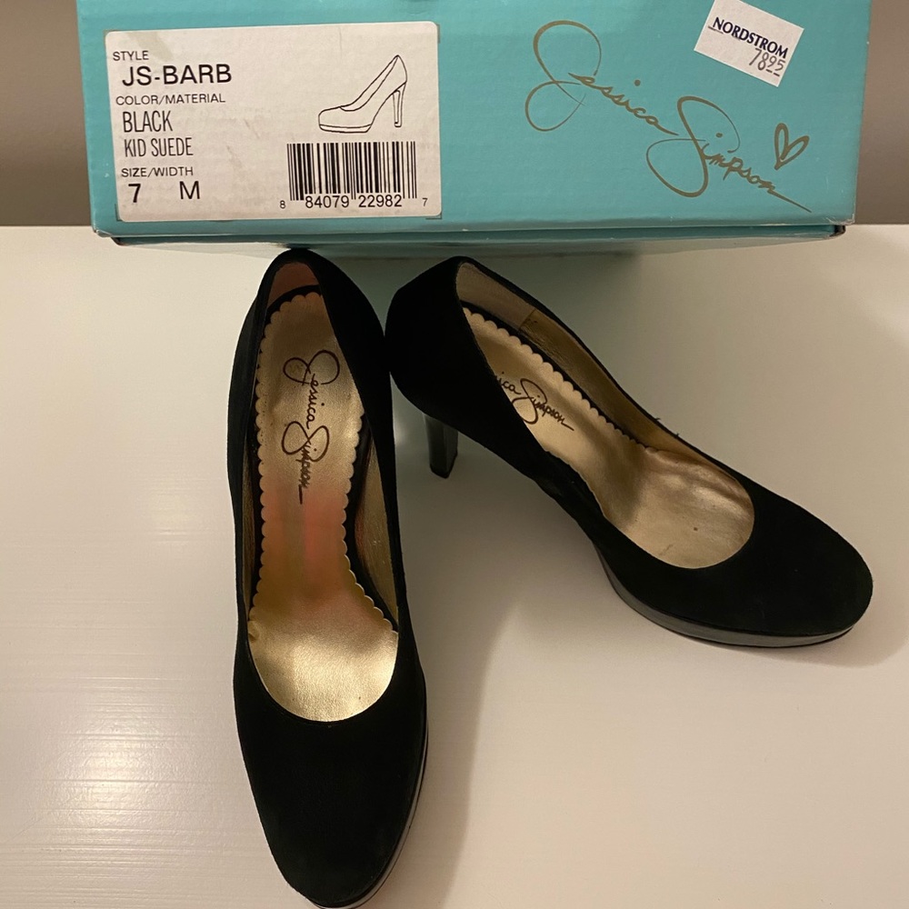 Jessica Simpson Pumps - Picture 2 of 3